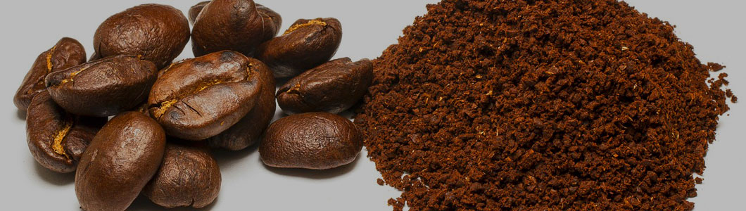 Der Mahlgrad für die Zubereitung als Filterkaffee sollte mittelfein sein. Mit einer klassischen Handmühle können Sie mit wenig Aufwand ihren Kaffee selbst mahlen