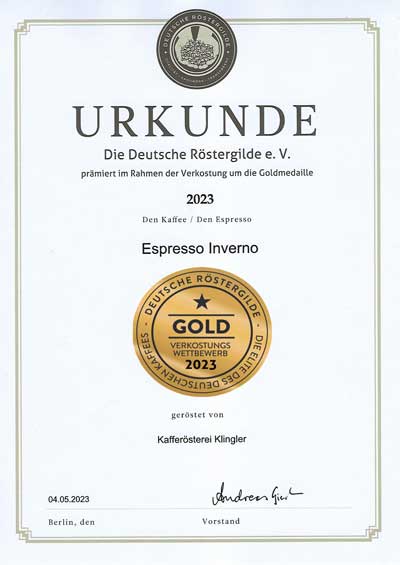 Unsere Espressokreation Espresso Inverno wurde von internationalen QGradern mit der Goldmedaille ausgezeichnet. Sein schönes Bouquet und seine satte Crema überzeugten die kritische Jury.