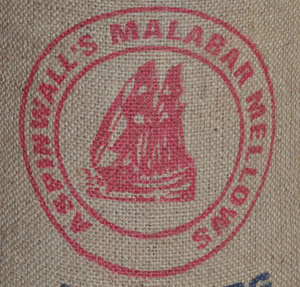 Das Schiff auf dem Kaffeesack des Monsooned Malabars deutet auf die Geschichte des Aufbereitungsverfahren da.